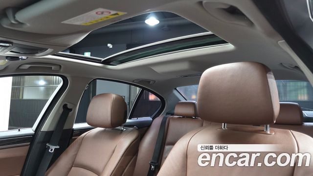 BMW 5 Series (F10) 520d 2013 — фото 22