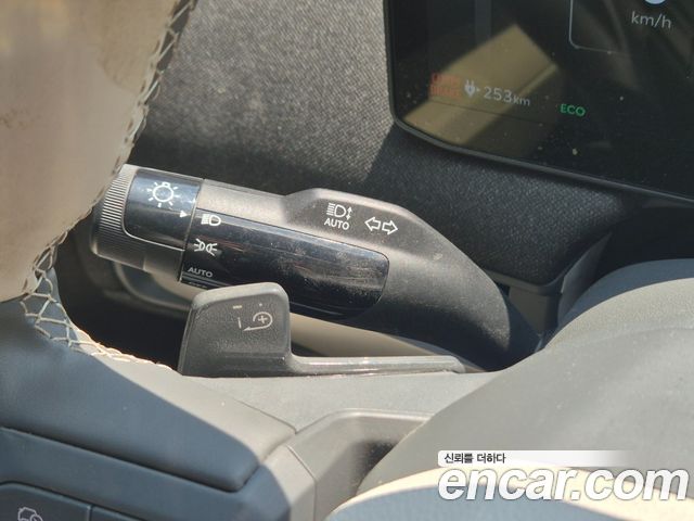 Kia EV3 Long Range 2WD GT Line 2025 — фото 19