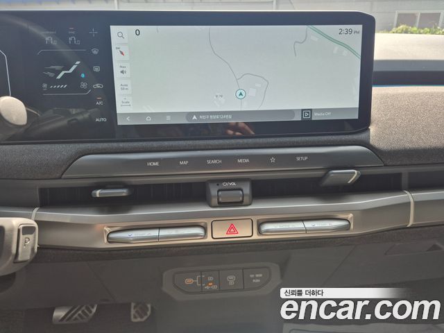 Kia EV3 Long Range 2WD GT Line 2025 — фото 22