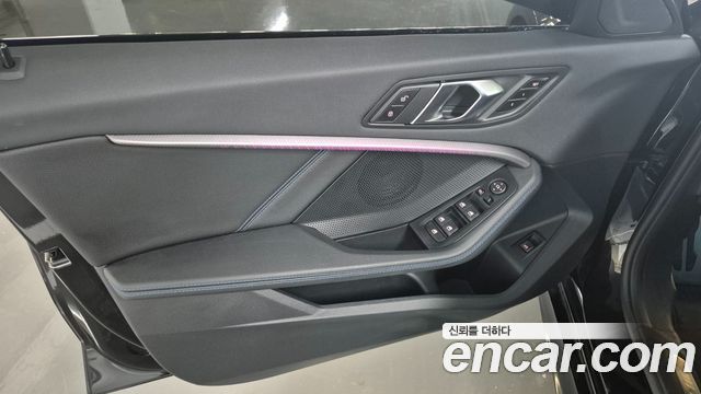 BMW 1 Series (F40) 120i M Sports 2024 — фото 15
