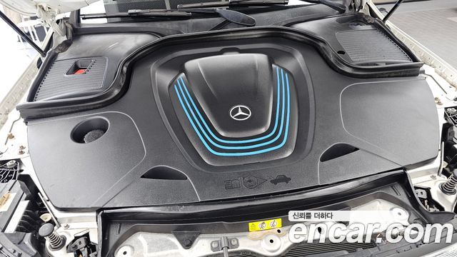 Mercedes-Benz EQC (N293) EQC400 4MATIC 2020 — фото 6