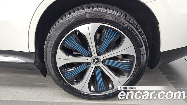 Mercedes-Benz EQC (N293) EQC400 4MATIC 2020 — фото 21