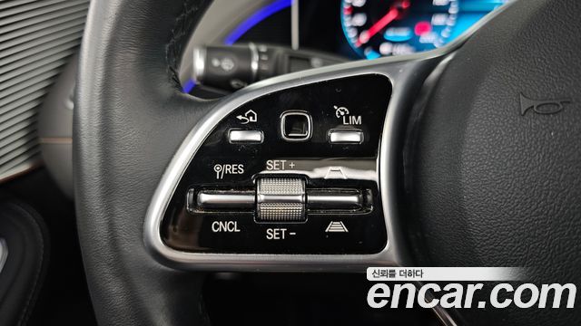 Mercedes-Benz EQC (N293) EQC400 4MATIC 2020 — фото 33