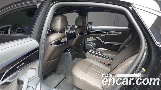 Audi A8 (D5) 55 TFSI Quattro LWB 2021 — фото 12
