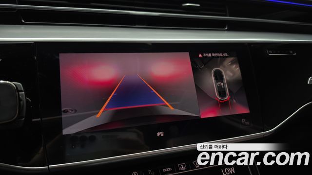 Audi A8 (D5) 55 TFSI Quattro LWB 2021 — фото 16