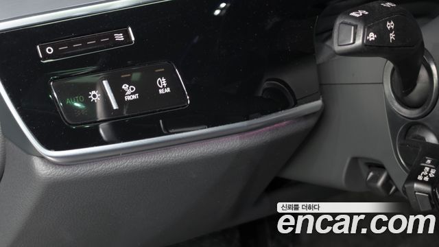 Audi A8 (D5) 55 TFSI Quattro LWB 2021 — фото 27