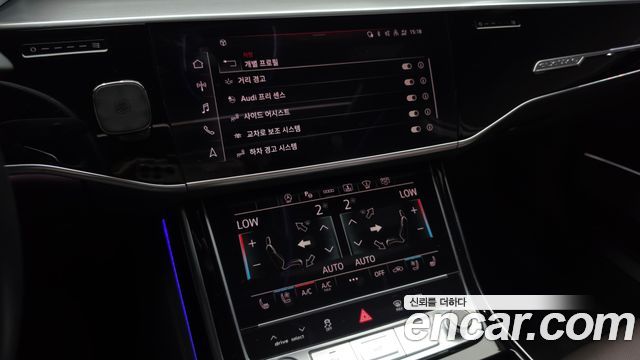 Audi A8 (D5) 55 TFSI Quattro LWB 2021 — фото 36