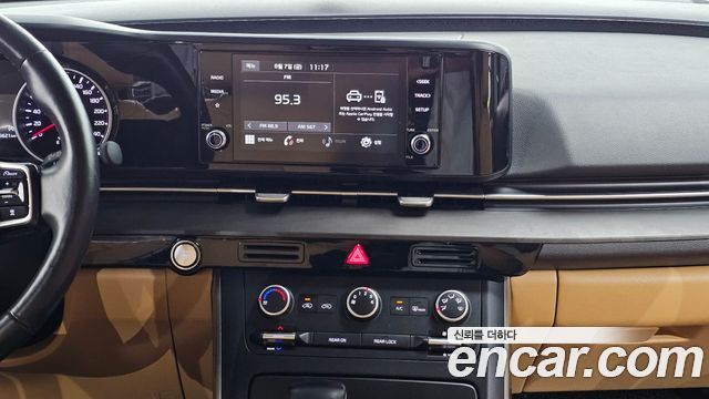 Kia Carnival (IV) Diesel 9-Seater Prestige 2021 — фото 21