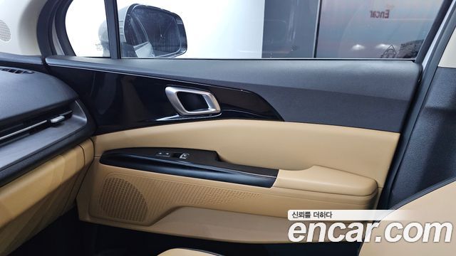 Kia Carnival (IV) Diesel 9-Seater Prestige 2021 — фото 31