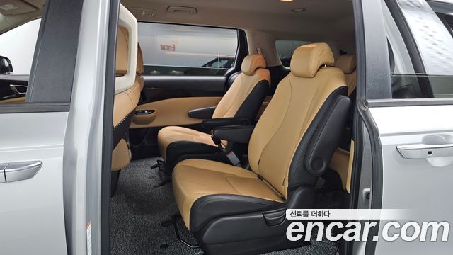 Kia Carnival (IV) Diesel 9-Seater Prestige 2021 — фото 32