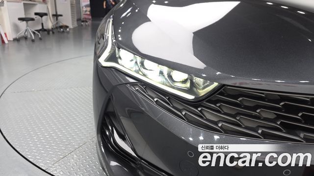 Kia K5 (III) 2.0 Noblesse 2021 — фото 22