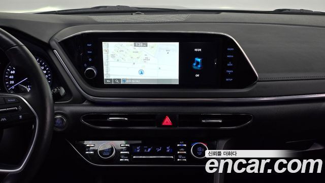 Hyundai Sonata Hybrid (DN8) Premium Plus 2023 — фото 12