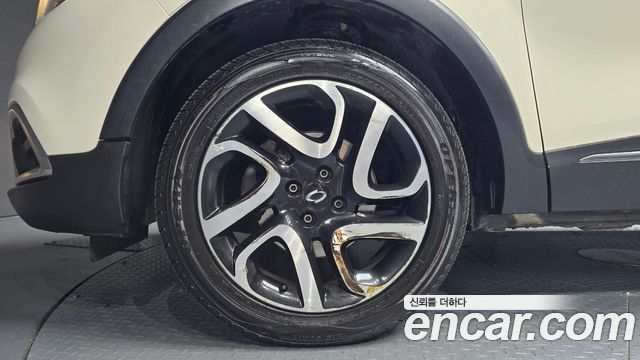 Renault Korea QM3 RE 2015 — фото 5