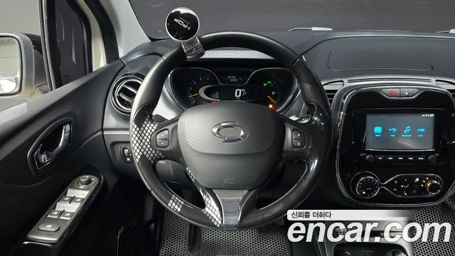 Renault Korea QM3 RE 2015 — фото 17
