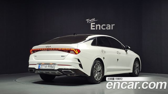 Kia K5 Hybrid (III) Prestige 2022 — фото 2