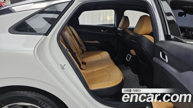 Kia K5 Hybrid (III) Prestige 2022 — фото 12