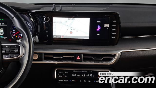 Kia K5 Hybrid (III) Prestige 2022 — фото 14