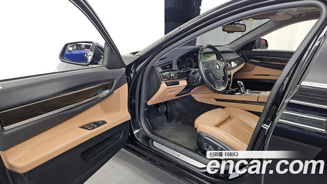 BMW 7 Series (F01) 740d xDrive 2013 — фото 10