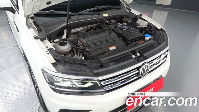 Volkswagen Tiguan Allspace 2.0 TDI Prestige 2018 — фото 6