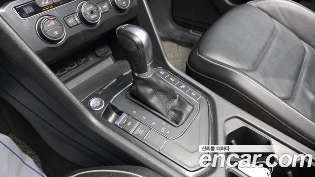 Volkswagen Tiguan Allspace 2.0 TDI Prestige 2018 — фото 9