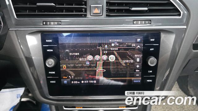 Volkswagen Tiguan Allspace 2.0 TDI Prestige 2018 — фото 14
