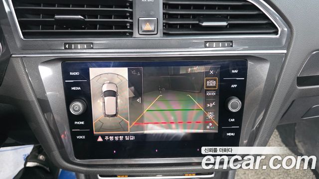 Volkswagen Tiguan Allspace 2.0 TDI Prestige 2018 — фото 15