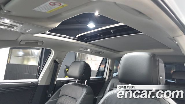 Volkswagen Tiguan Allspace 2.0 TDI Prestige 2018 — фото 18