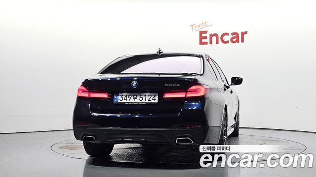 BMW 5 Series (G30) 530e M Sport 2023 — фото 4