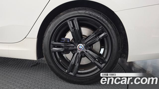 BMW 3 Series (G20) 320i M Sport 2024 — фото 21