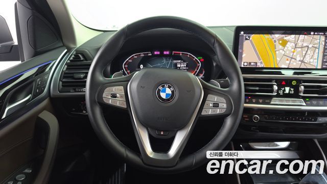 BMW X4 (G02) xDrive20i xLine 2022 — фото 13