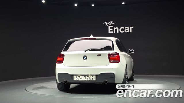 BMW 1 Series (F20) 118d Urban Pack1 5Dr 2014 — фото 4