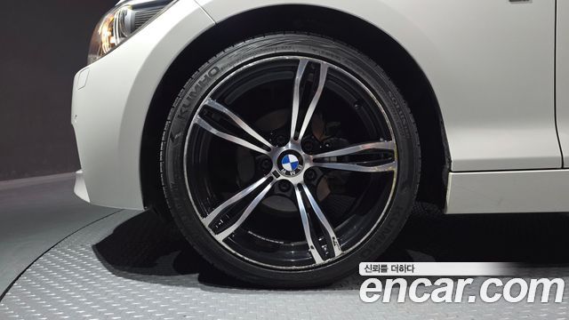BMW 1 Series (F20) 118d Urban Pack1 5Dr 2014 — фото 5