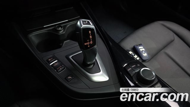 BMW 1 Series (F20) 118d Urban Pack1 5Dr 2014 — фото 9