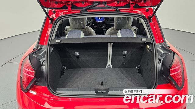 MINI Cooper Electric (IV) SE Classic 2026 — фото 20