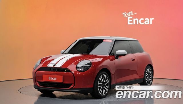 MINI Cooper Electric (IV) SE Classic