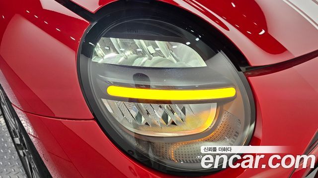 MINI Cooper Electric (IV) SE Classic 2026 — фото 22