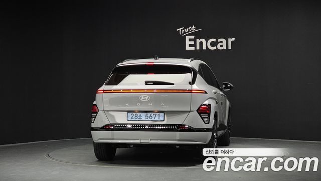 Hyundai Kona Electric (SX2) Long Range Inspiration 2023 — фото 4