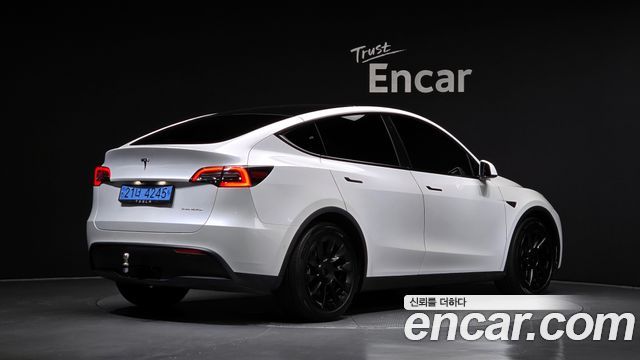 Tesla Model Y Long Range AWD 2021 — фото 2