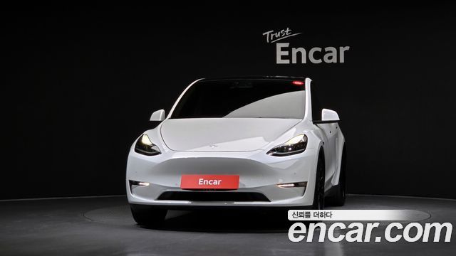 Tesla Model Y Long Range AWD 2021 — фото 3