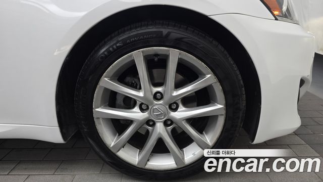 Lexus IS250 Premium XE20 2011 — фото 5