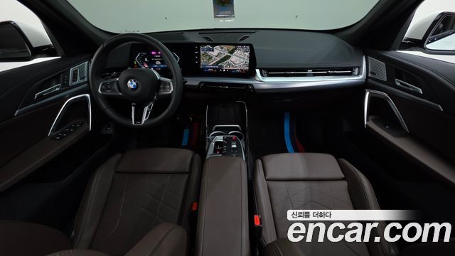 BMW X1 (U11) xDrive 20i M Sport 2024 — фото 7
