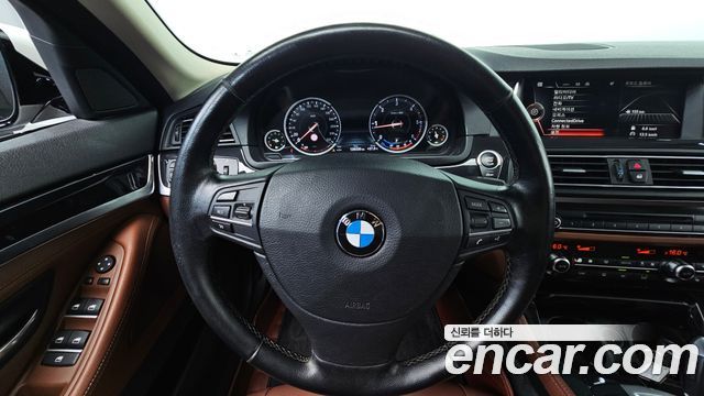 BMW 5 Series (F10) 520d M Aero Dynamic 2016 — фото 11