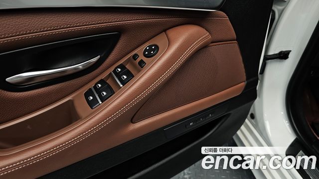 BMW 5 Series (F10) 520d M Aero Dynamic 2016 — фото 14