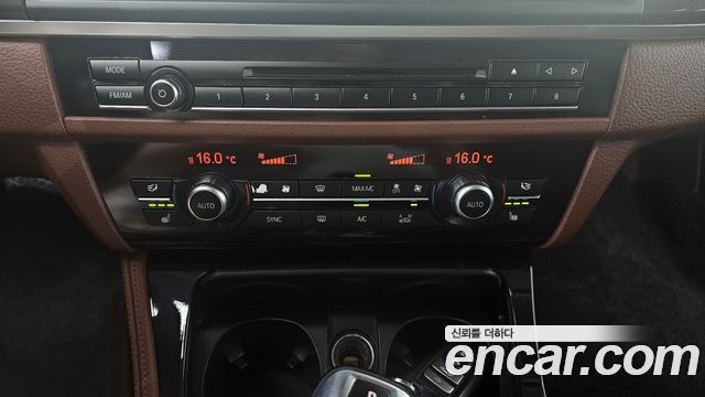 BMW 5 Series (F10) 520d M Aero Dynamic 2016 — фото 17
