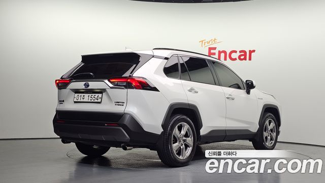Toyota RAV4 (V) 2.5 4WD Hybrid 2019 — фото 2