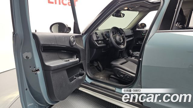 MINI Cooper Countryman Classic 2nd 2024 — фото 10