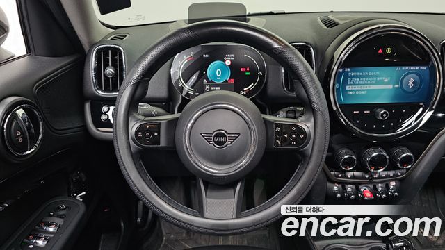 MINI Cooper Countryman Classic 2nd 2024 — фото 13