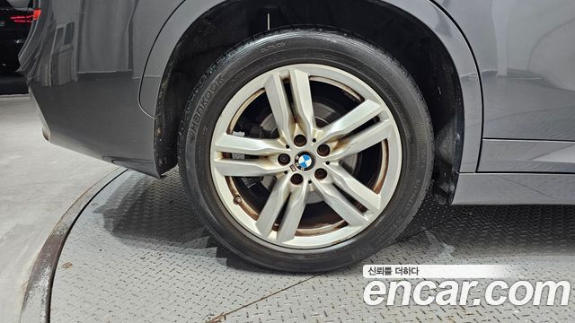 BMW X1 (F48) xDrive 20d M Sport package 2017 — фото 5