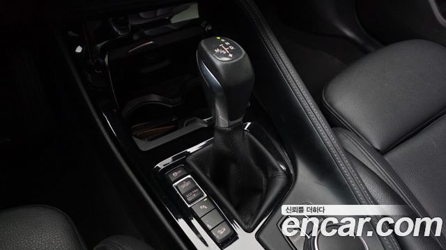 BMW X1 (F48) xDrive 20d M Sport package 2017 — фото 9