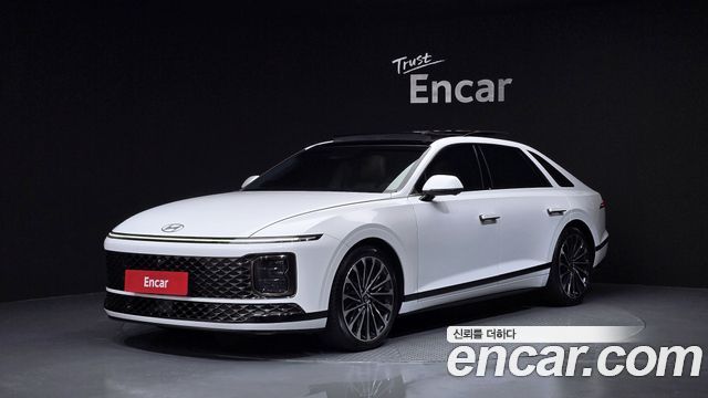Hyundai Grandeur (GN7) 2,5 Gasoline 2WD Calligraphy 2023 — фото 1